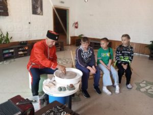 Подробнее о статье Мастер-класс по гончарному ремеслу
